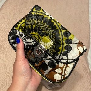 NWT Vera Bradley - Puffy Wristlet - Cocoa Moss